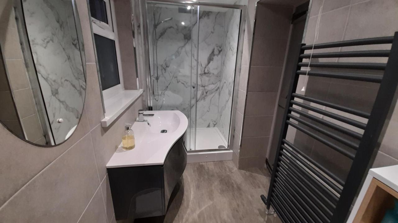 Lakeside Lodge باسنثوايت المظهر الخارجي الصورة